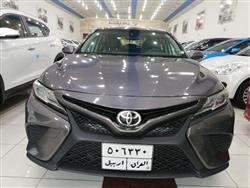 تۆیۆتا کامری